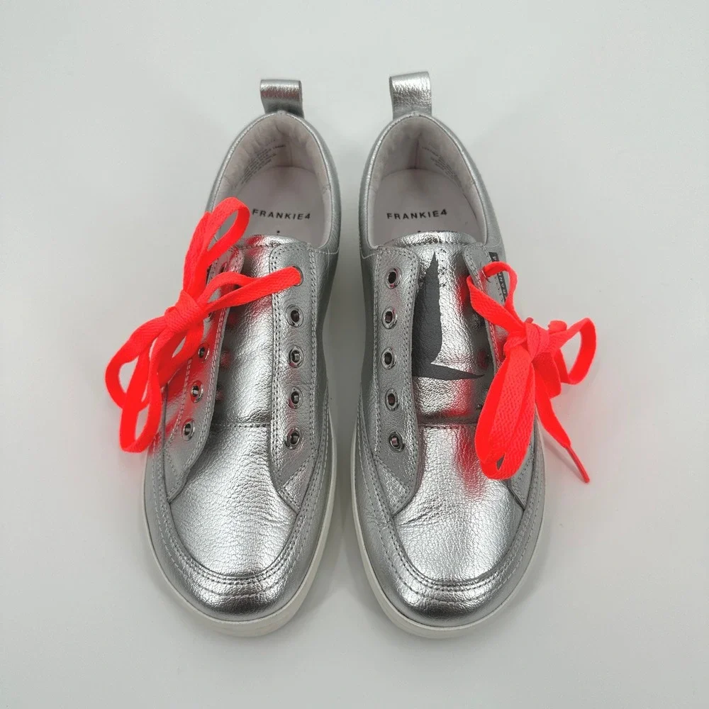 Frankie4 Ellie V Silver Tumbled Metallic Leather Sneakers‎ Womens 7.5 *READ*